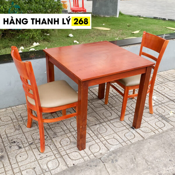 bo-ban-ghe-quan-an-cu-600x600